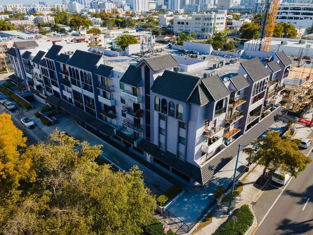 1-bedroom home at 777 SW 9th Avenue #409, Miami