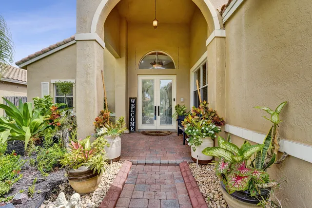 5-bedroom home at 18623 SW 7th Street, Pembroke Pines