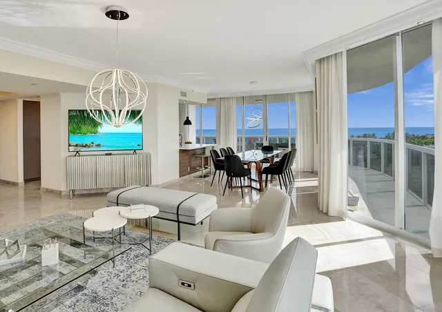 3-bedroom home at 3100 N Ocean Boulevard #808, Fort Lauderdale