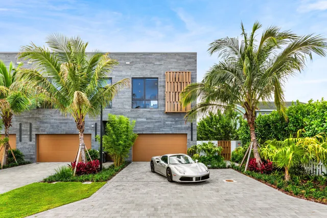 3-bedroom home at 917 NE 8th Avenue, Delray Beach