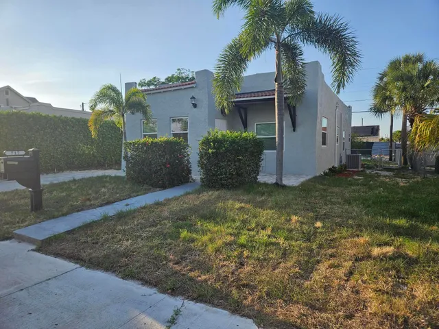 3-bedroom home at 717 Selkirk Street, West Palm Beach