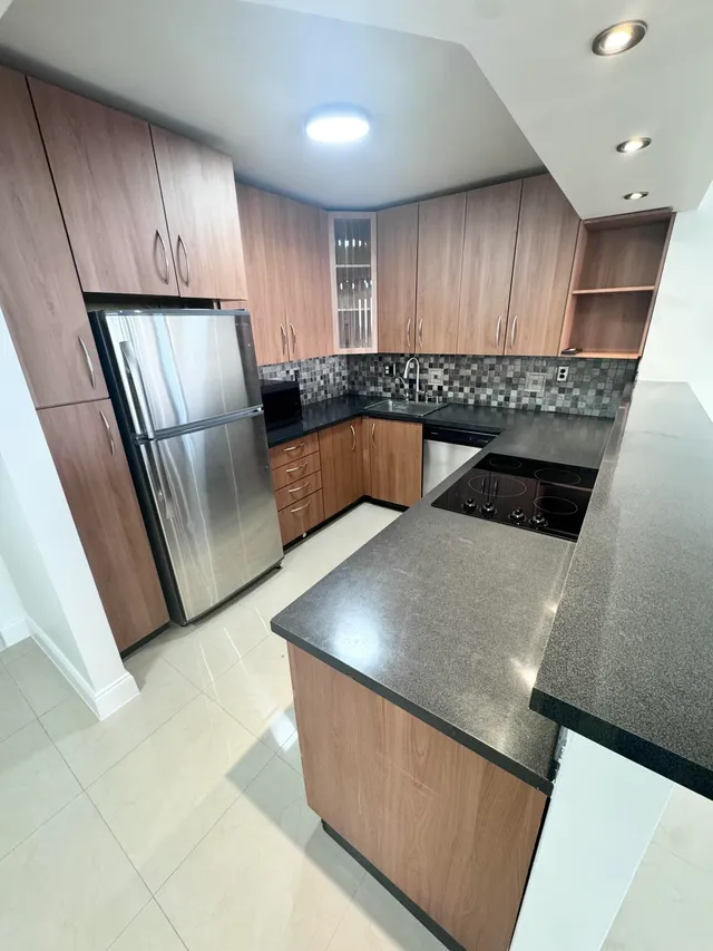 2-bedroom home at 600 Three Islands Boulevard #1108, Hallandale Beach