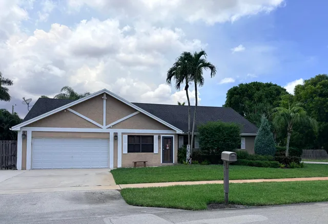 3-bedroom home at 15943 W Wind Circle, Sunrise