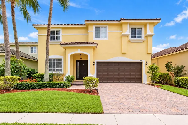 5-bedroom home at 10134 Boca Vista Drive, Boca Raton