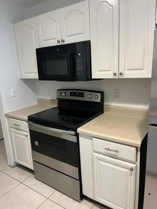 2-bedroom home at 2952 NW 55th Avenue #2A, Lauderhill