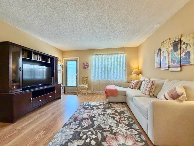 1-bedroom home at 19 Abbey Lane #204, Delray Beach