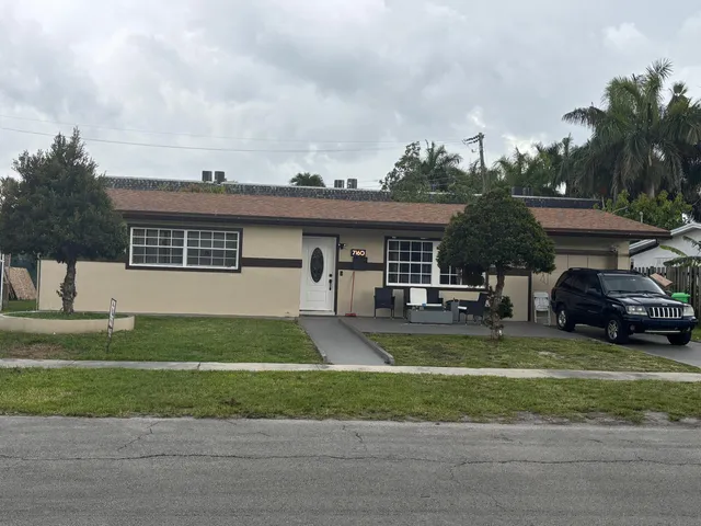 2-bedroom home at 7160 NW 24th Street NW, Sunrise