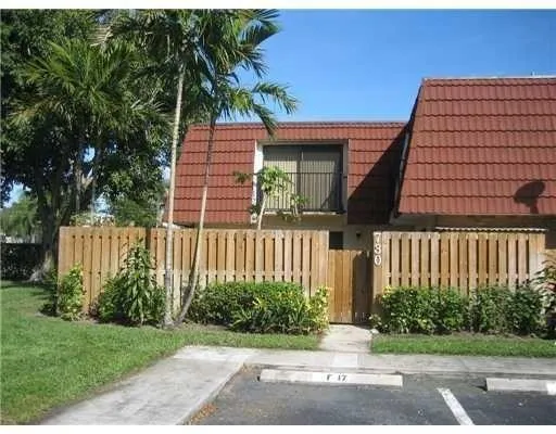 2-bedroom home at 730 NW 98th Circle, Plantation