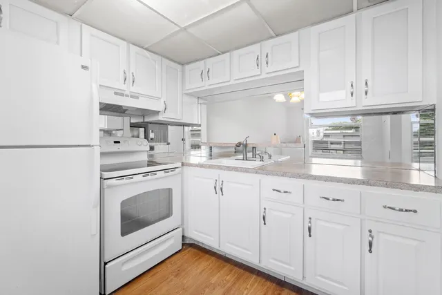 1-bedroom home at 9080 Lime Bay Boulevard #309, Tamarac