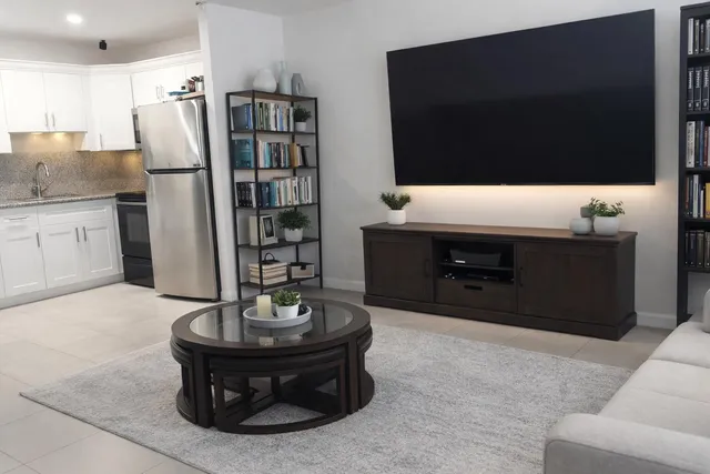 1-bedroom home at 330 Brighton H, Boca Raton