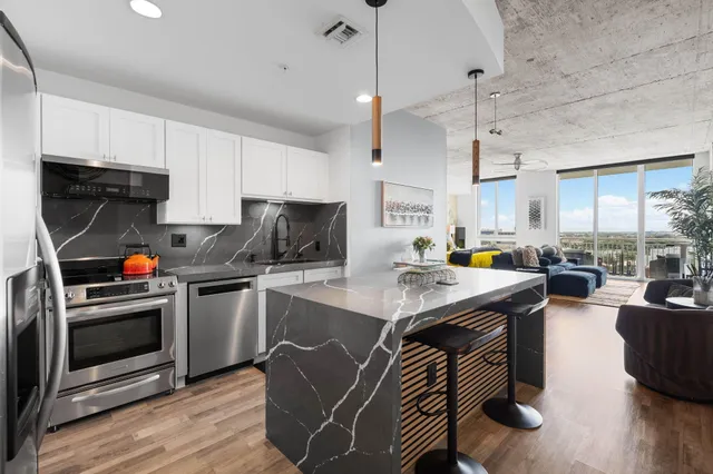 1-bedroom home at 300 S Australian Avenue #1515, West Palm Beach