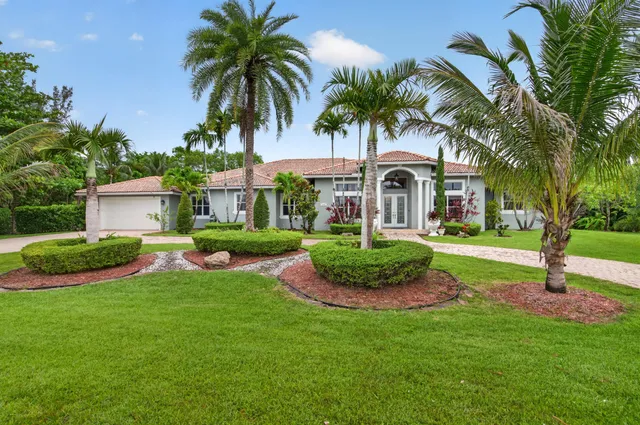 4-bedroom home at 16541 SW 62nd Street, Southwest Ranches