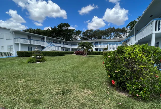 1-bedroom home at 119 E Westbury E #119, Deerfield Beach
