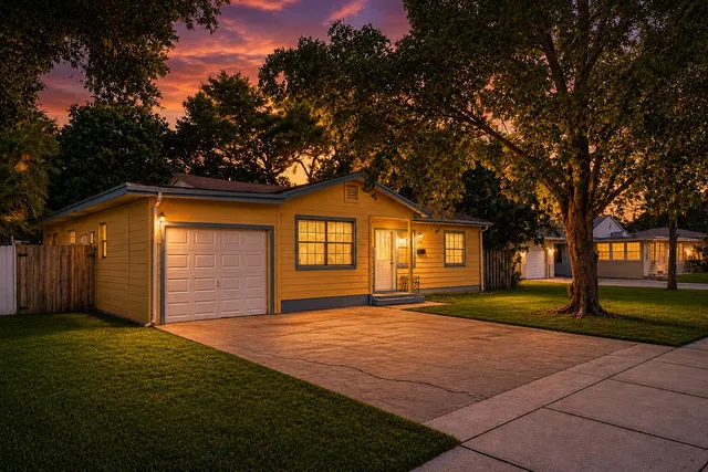 3-bedroom home at 713 NE 35th Street, Oakland Park