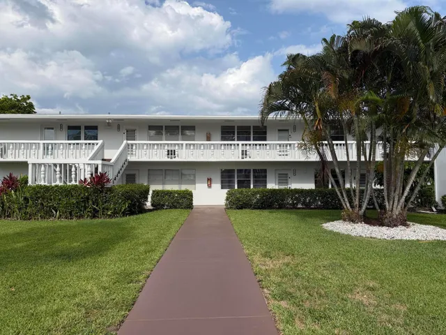 2-bedroom home at 229 E Durham E #229, Deerfield Beach