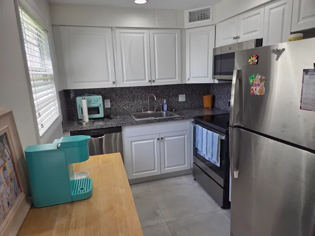 2-bedroom home at 316 Farnham P #316, Deerfield Beach