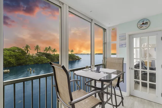 2-bedroom home at 1820 New Palm Way #202, Boynton Beach
