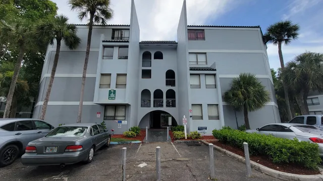 1-bedroom home at 1950 N Congress Avenue #206, West Palm Beach