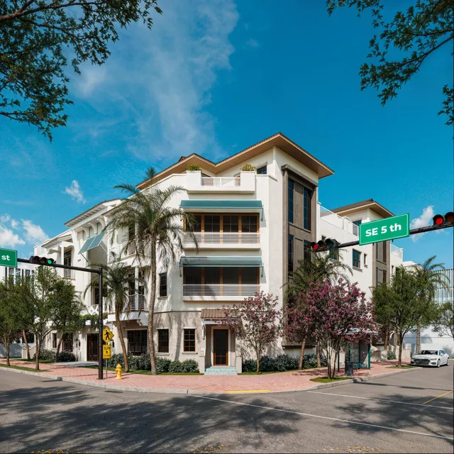 4-bedroom home at 102 SE 5th Avenue #2, Delray Beach