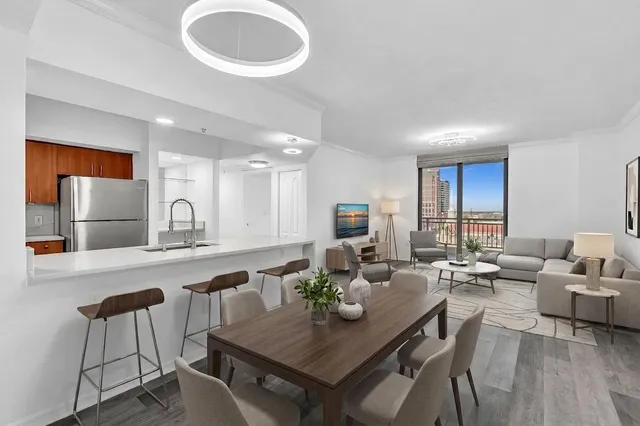 2-bedroom home at 110 N Federal Highway #1113, Fort Lauderdale