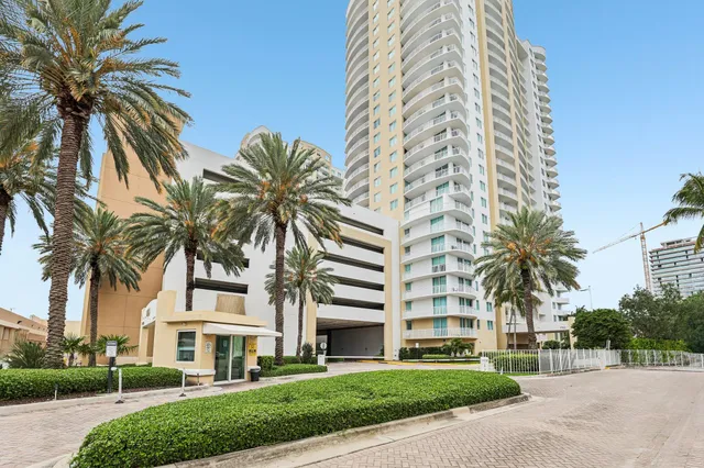 2-bedroom home at 1755 E Hallandale Beach Boulevard #1207 E, Hallandale Beach