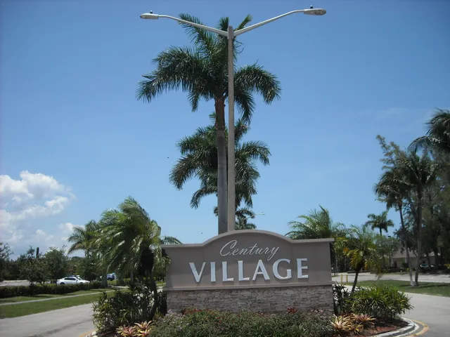 2-bedroom home at 321 Northampton, West Palm Beach