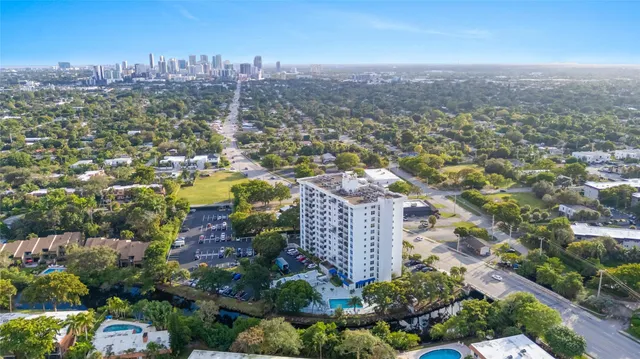 1-bedroom home at 1800 N Andrews Avenue #7j, Fort Lauderdale