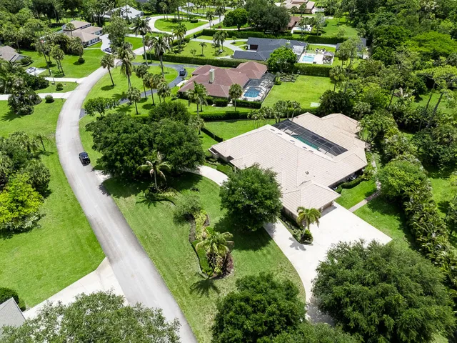 4-bedroom home at 13406 Doubletree Circle, Wellington