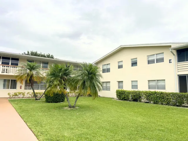 1-bedroom home at 124 E Andover E #124, West Palm Beach