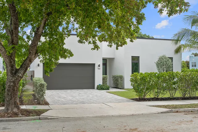 3-bedroom home at 901 Upland Road, West Palm Beach