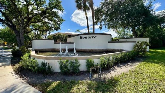 2-bedroom home at 7547 NW 79th Avenue #108, Tamarac