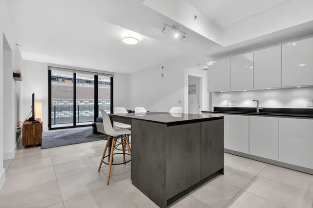 2-bedroom home at 1010 Brickell Avenue #1607, Miami