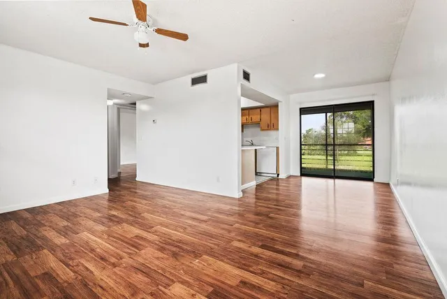 2-bedroom home at 4151 Oak Terrace Drive #4151, Greenacres