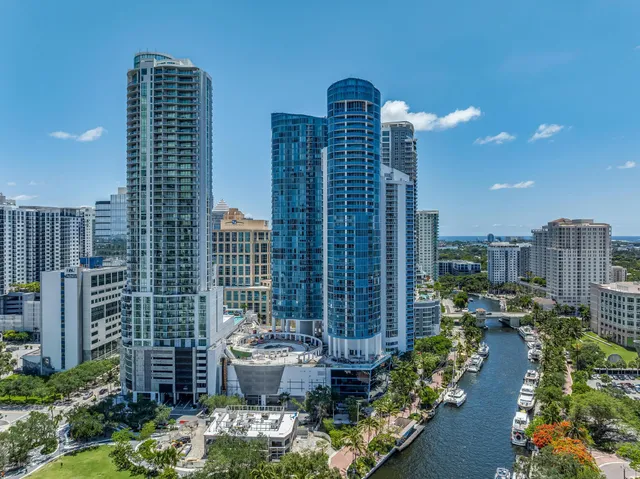 5-bedroom home at 333 Las Olas Way #4206, Fort Lauderdale