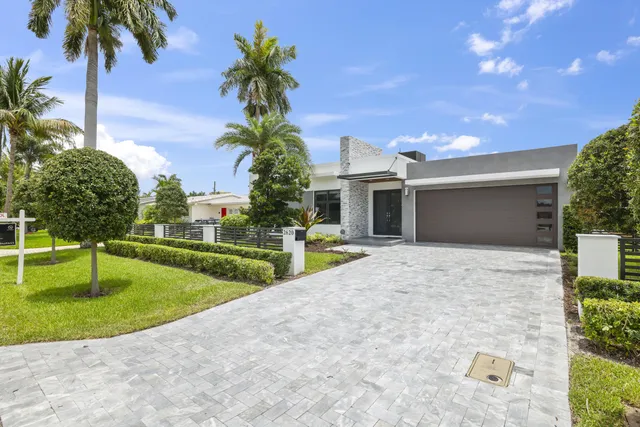 4-bedroom home at 2620 SE 6th Street, Pompano Beach