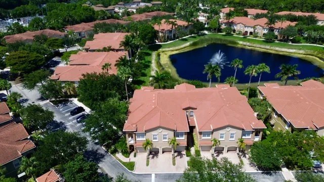 2-bedroom home at 4910 Bonsai Circle #202, Palm Beach Gardens