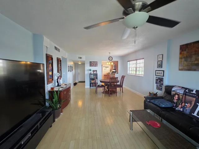 2-bedroom home at 9101 W Sample Road W #501, Coral Springs