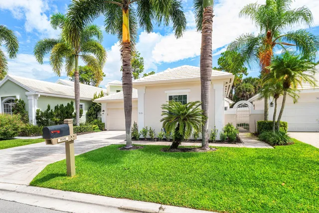 3-bedroom home at 9101 Baybury Lane, West Palm Beach