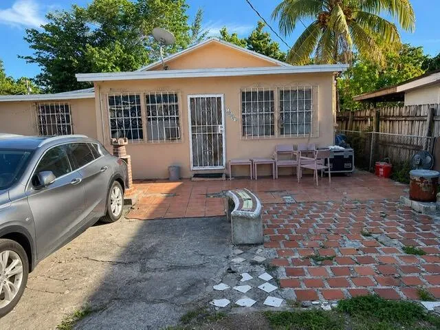 4-bedroom home at 1850 NW 35th Street, Miami