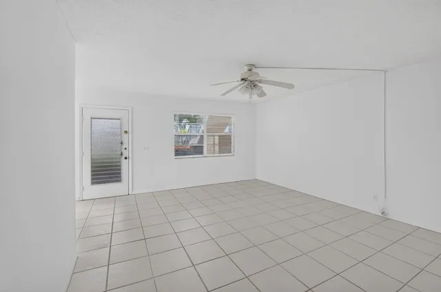 2-bedroom home at 200 Normandy E #200, Delray Beach