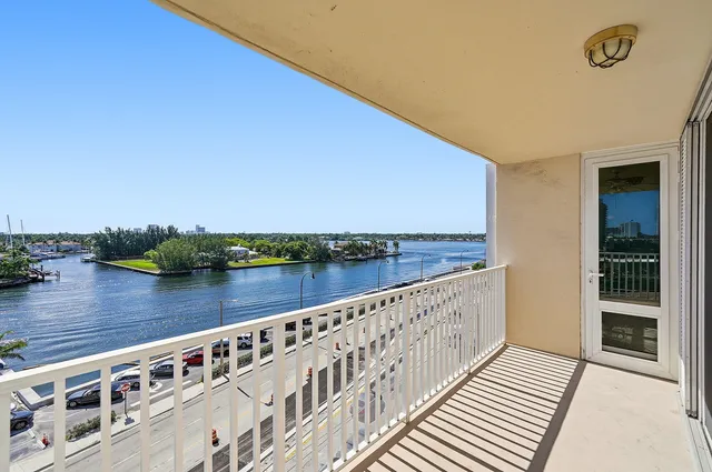 2-bedroom home at 1401 S Ocean Drive #704, Hollywood