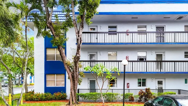 2-bedroom home at 3090 Holiday Springs Boulevard #310, Margate