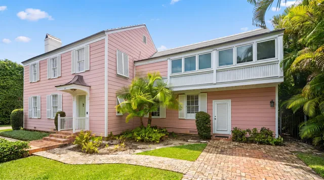 5-bedroom home at 258 Pendleton Avenue, Palm Beach
