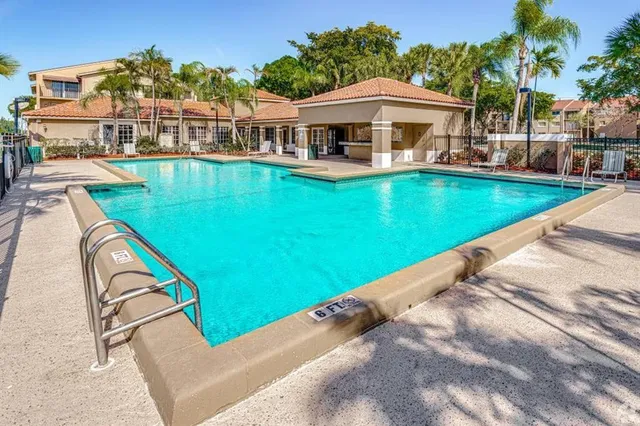 1-bedroom home at 1068 N Benoist Farms Road #302, West Palm Beach
