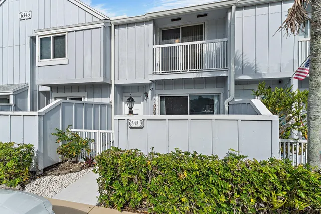 2-bedroom home at 6343 Riverwalk Lane #3, Jupiter