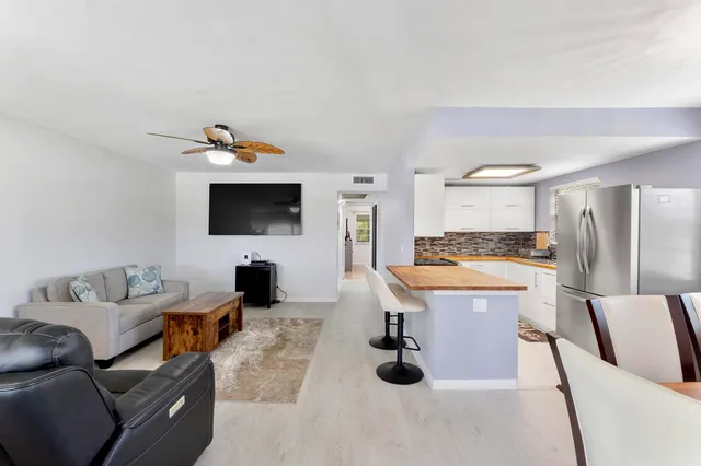 2-bedroom home at 253 Prescott M, Deerfield Beach