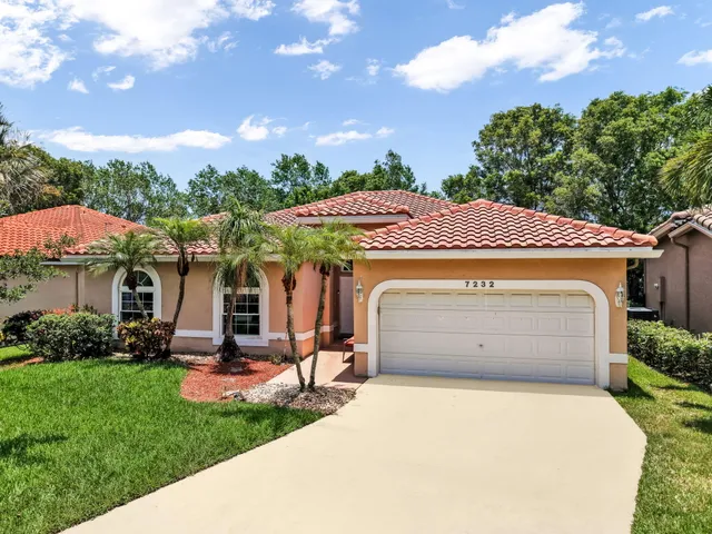 4-bedroom home at 7232 NW 58th Way, Parkland