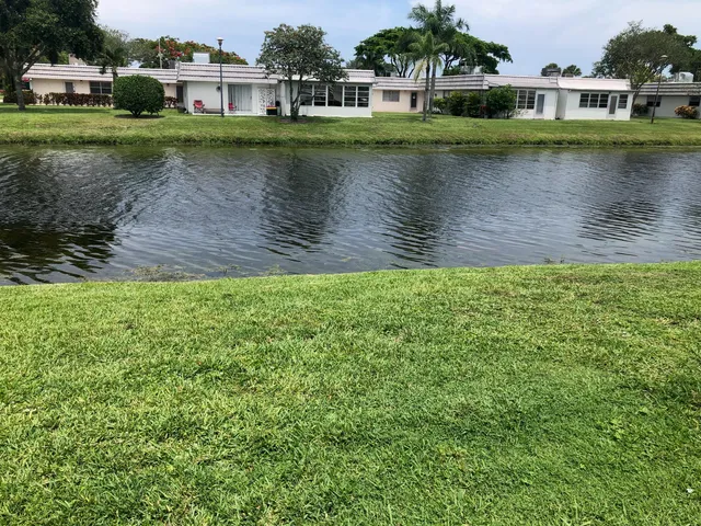 2-bedroom home at 192 Valencia H #192, Delray Beach