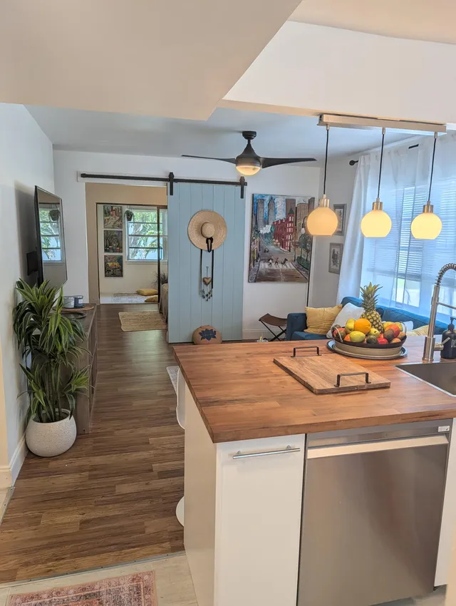 1-bedroom home at 860 SE 6th Avenue #212, Deerfield Beach