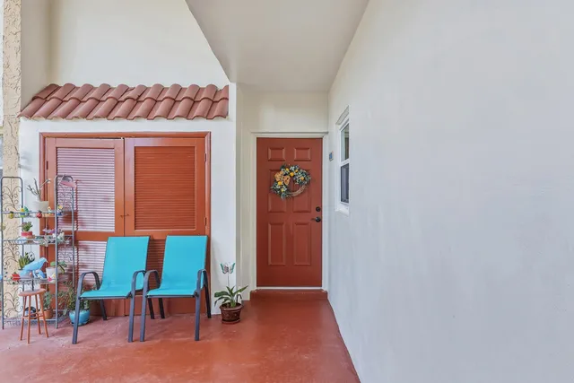 2-bedroom home at 215 Lake Carol Drive, West Palm Beach